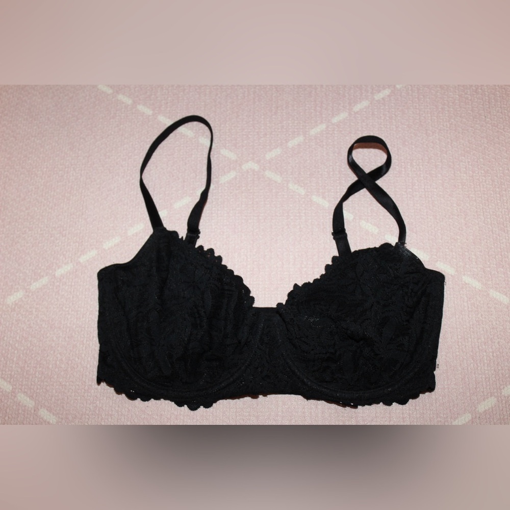 Old Navy Women’s Lace Balconette Bra 34DD Like New Condition - Picture 5 of 8